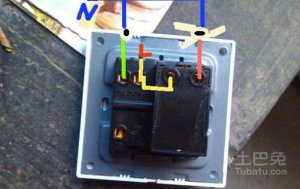 雙控開關(guān)接線圖在裝修中對水電工的指導性
